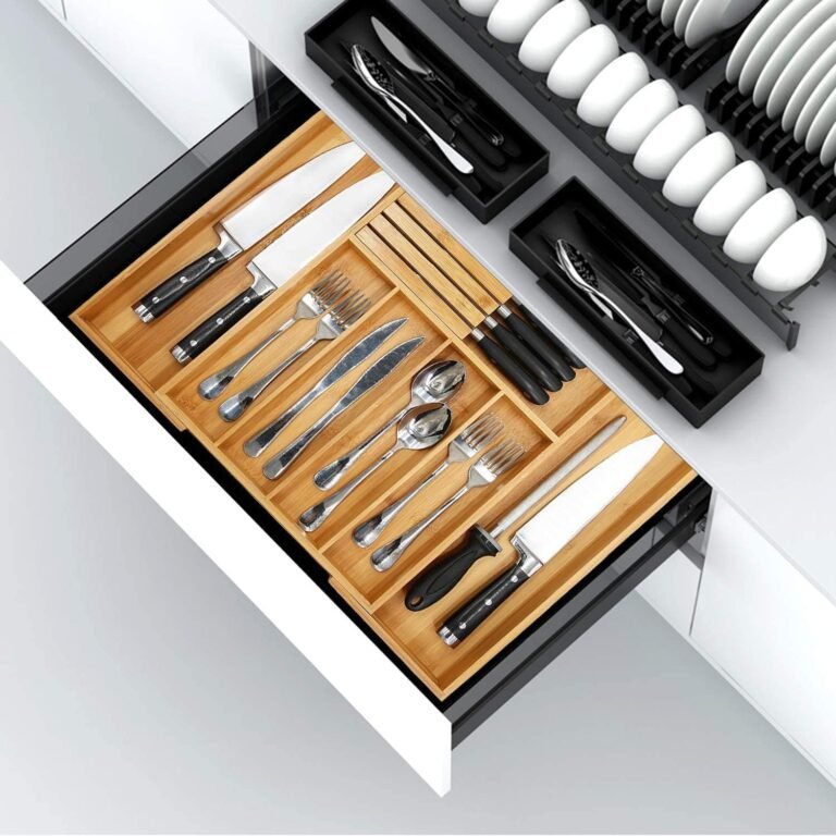 VaeFae Bamboo Expandable Drawer Organizer – Smart Storage for Every Home 3 VaeFae bamboo expandable silverware drawer organizer with removable knife block